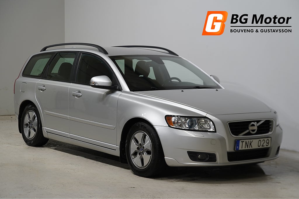 Volvo V50 D2 116HK Momentum Drag/Värmare/Samma familj sedan ny