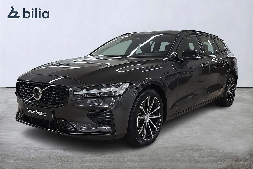 Volvo V60 T6 Plus Dark Edition /Blis/Kamera/Keyless
