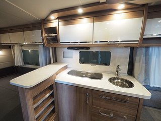 Husvagn, 2-axl Knaus Südwind Scandinavian 750 UFK 13 av 23