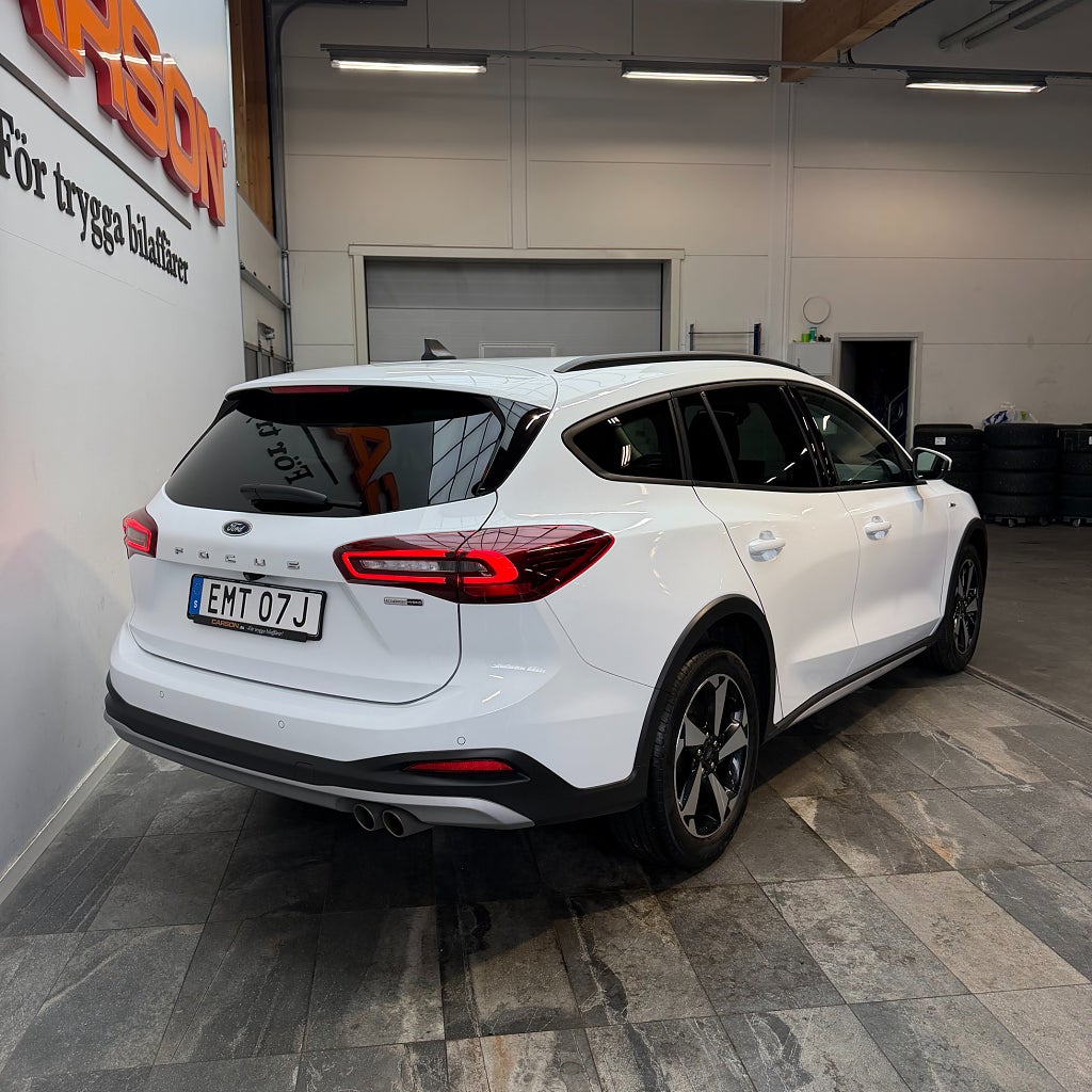 Ford Focus Active 1.0 EcoBoost E85 Hybrid Business Carplay B-kamer