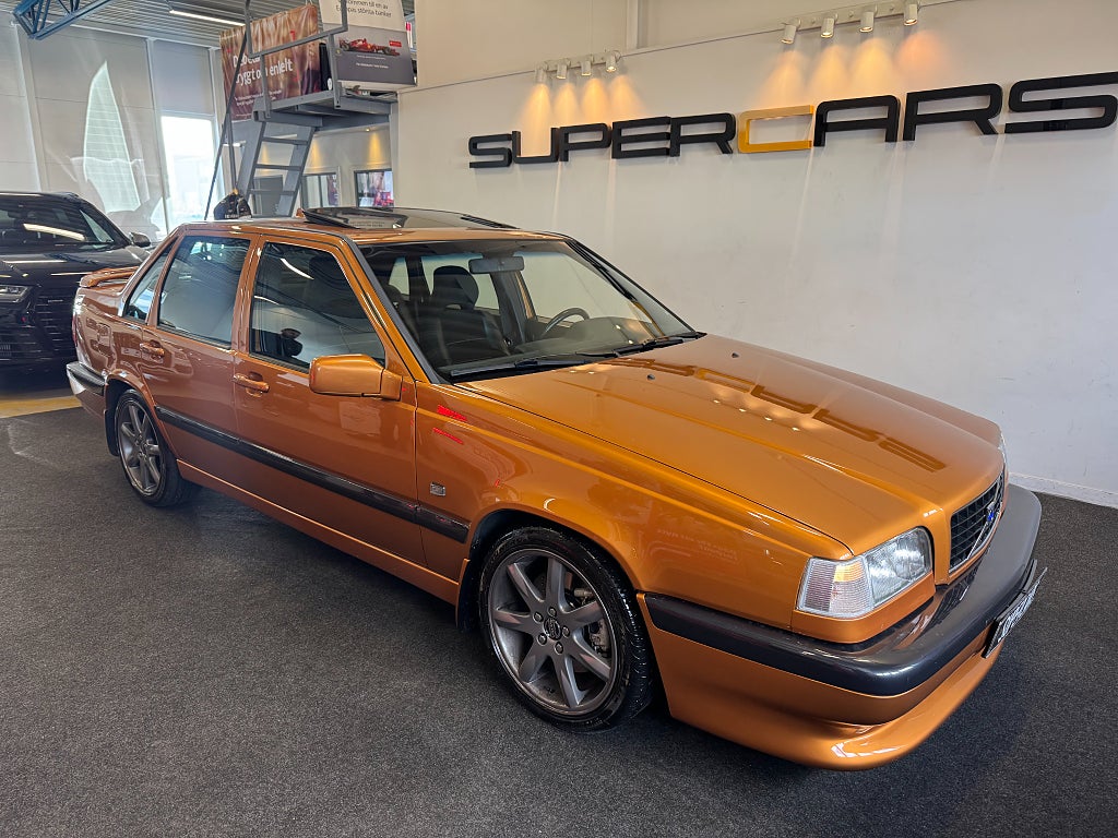 Volvo 850 R 2.3 T 250hk Manuell Svensksåld 9040mil