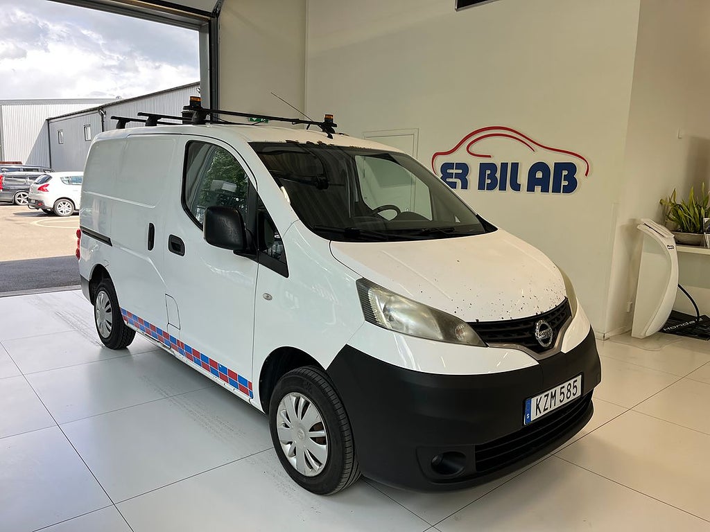 Nissan nv200 