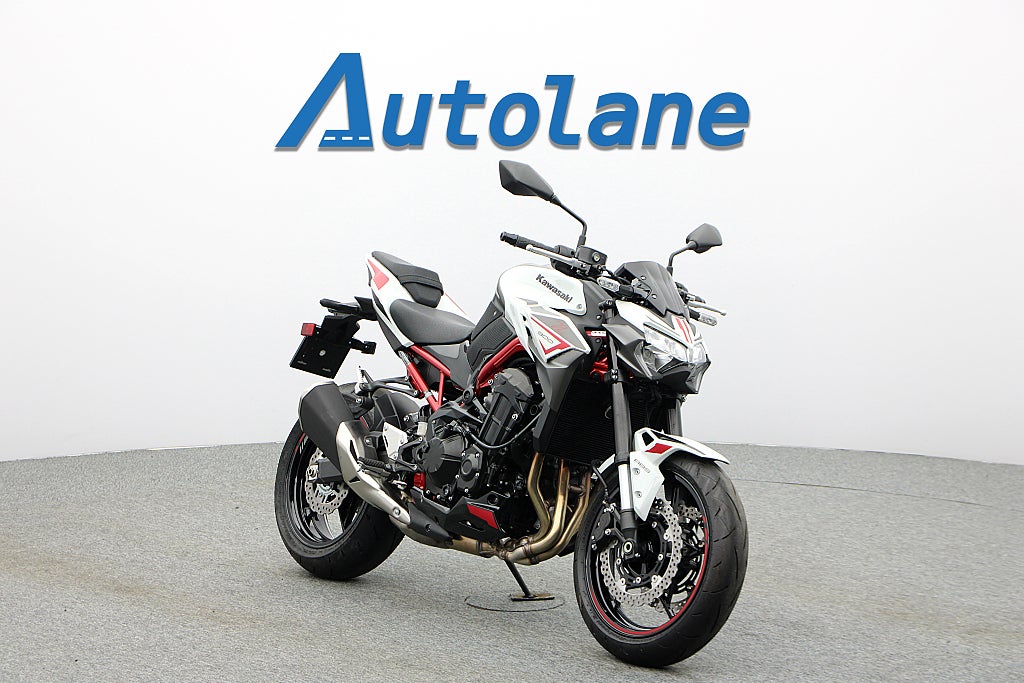 Kawasaki Z900 *Endast 1-Ägare, Endast 2mil! 