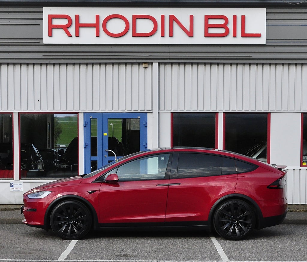 Tesla Model X Plaid 1020hk Yoke 6-sits 22tum Autopilot  Drag