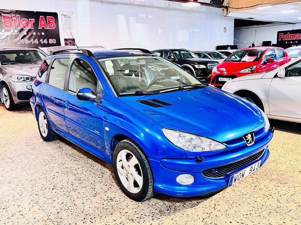 Peugeot 206 1.6 Sport, X-Line Ny Servad & Ny Besiktigad 