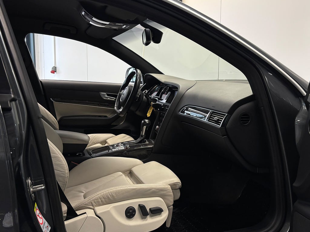 AUDI RS6 AVANT 5.0 V10 BITURBO QUATTRO 579ch - SONORISATION BOSE - FREINS CARBONE - CLIMATISATION - CAMÉRA DE RECUL