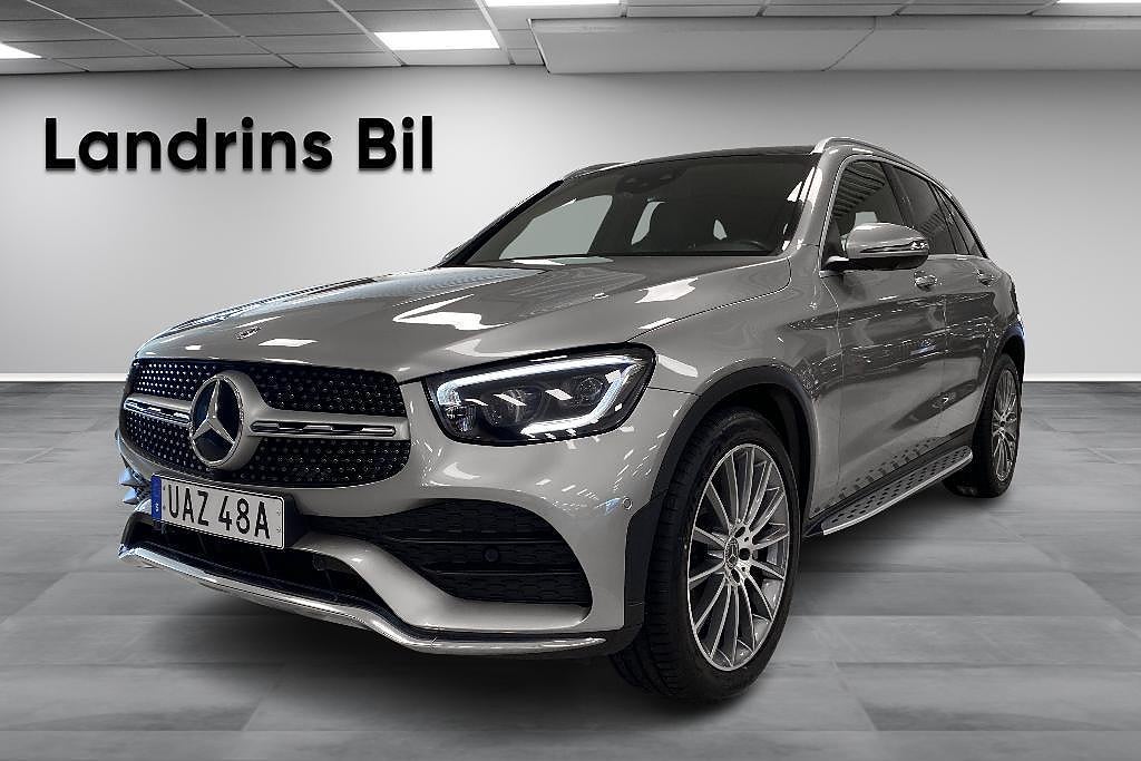 Mercedes-Benz GLC 300 d 4MATIC AMG Panorama Värmare Drag Burmester