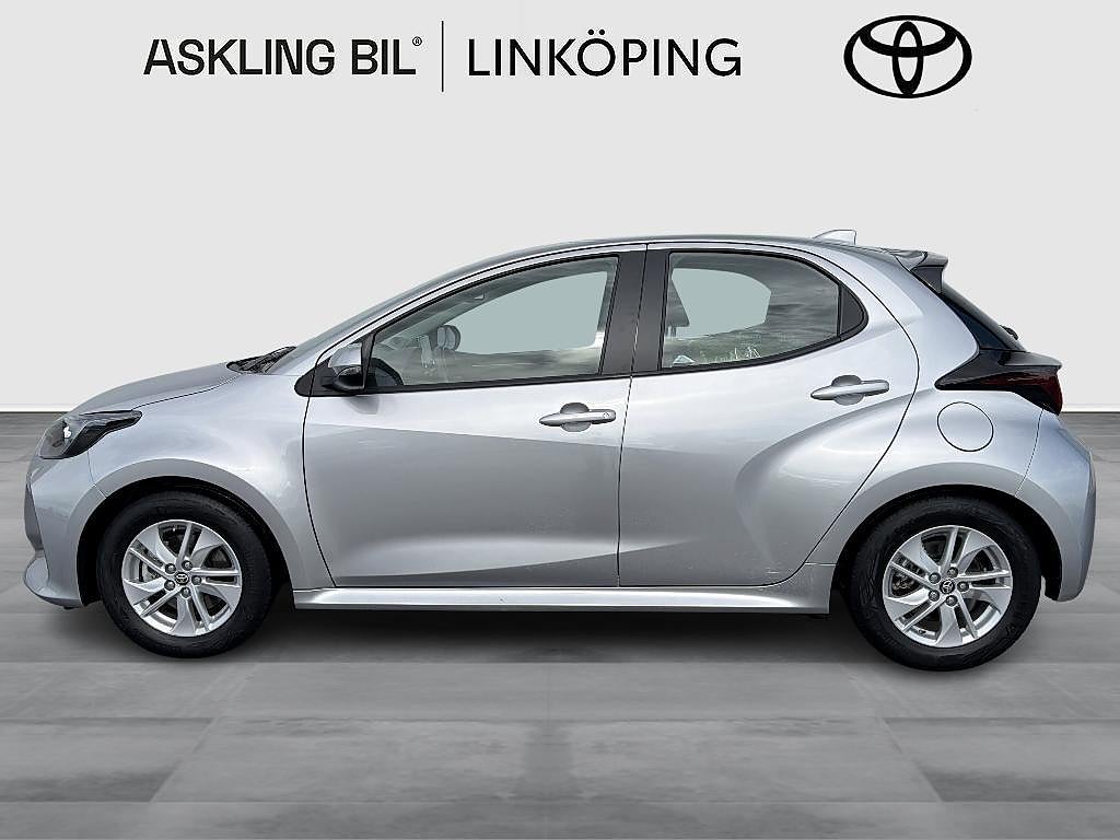 Toyota Yaris 2023 - miniatyr 4