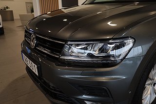 SUV Volkswagen Tiguan 24 av 25