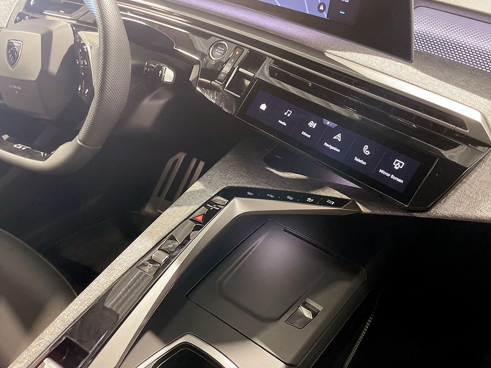 Bild på Peugeot 3008 GT Hybrid 145hk Aut PANO HIFI DRAG