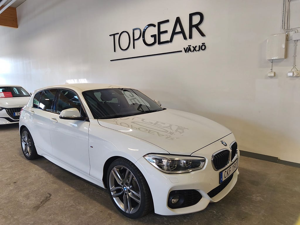 BMW 118I 5-dörrars Steptronic M Sport Euro 6 Bakkemera VÄLSKÖTT 