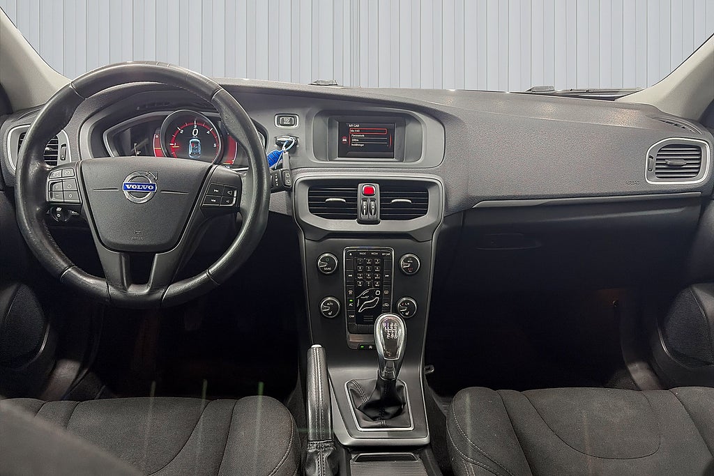 Volvo V40 2013