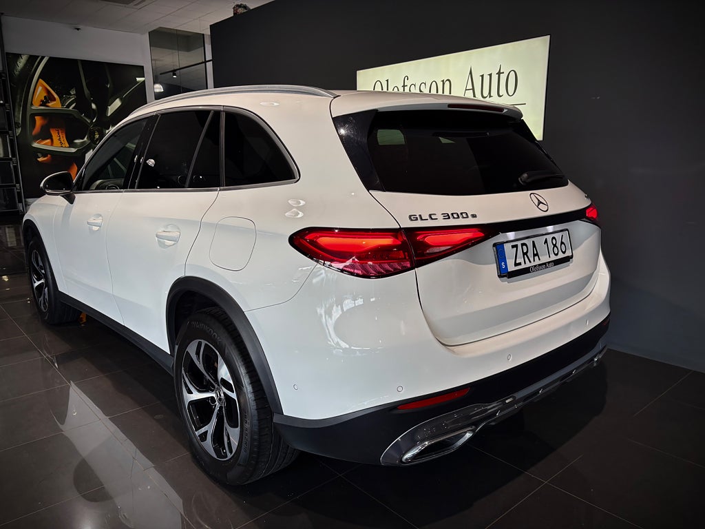 Mercedes-Benz GLC 300 e 4MATIC Avantgarde Advanced Värmare Drag - bild 12