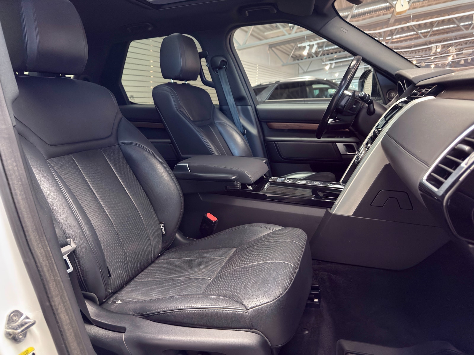 Land Rover Discovery SD4 240hk HSE | 7-sits | Drag | Panorama 2017 - miniatyr 18