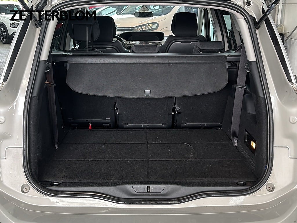 Minibuss Citroën Grand C4 Picasso 6 av 13