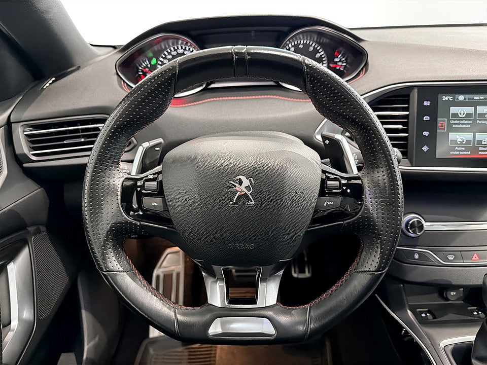 Bild på Peugeot 308 SW GT-Line 1.2 PT 130hk Aut PANO NAVI