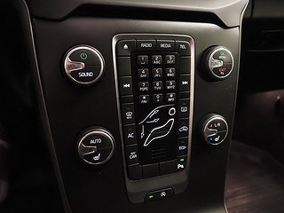 Halvkombi Volvo V40 21 av 23