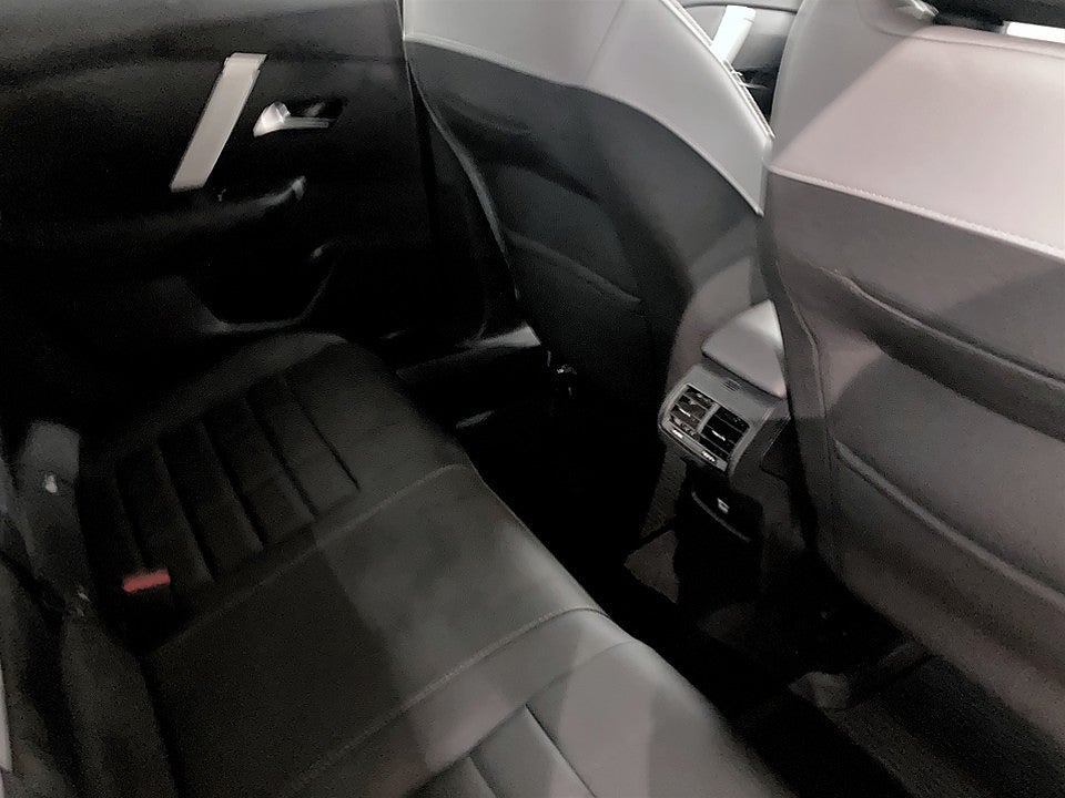 Bild på Citroen C4 Max Hybrid 145hk Aut BACKSENSORER CARPLAY