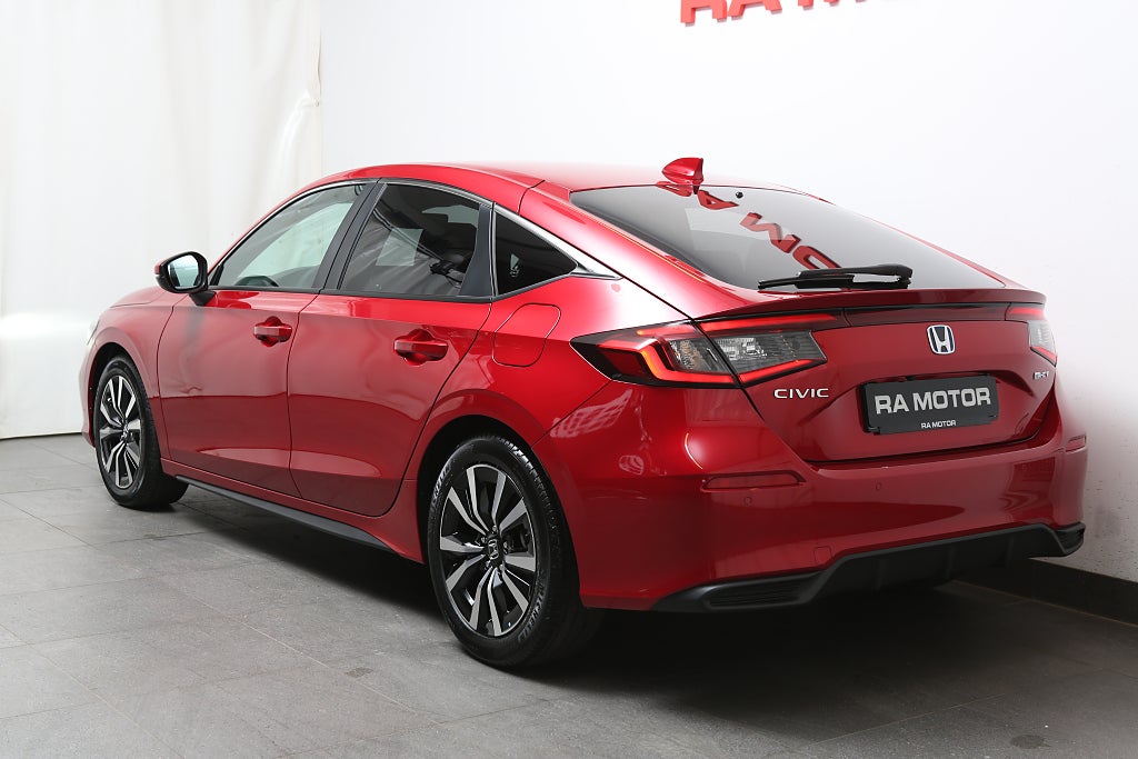 Honda Civic FACELIFT | Elegance | FullHybrid 184Hk 2026
