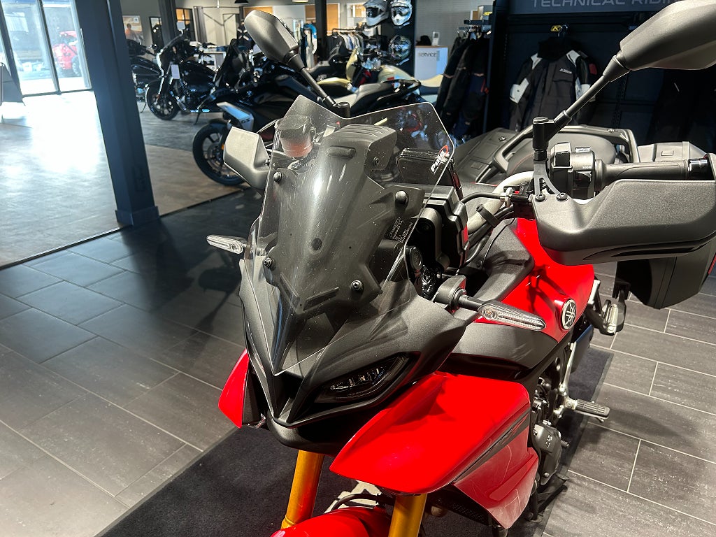 Yamaha Tracer 9 GT/Räntekampanj 3,45%Dominator helsystem/Sidoväskor