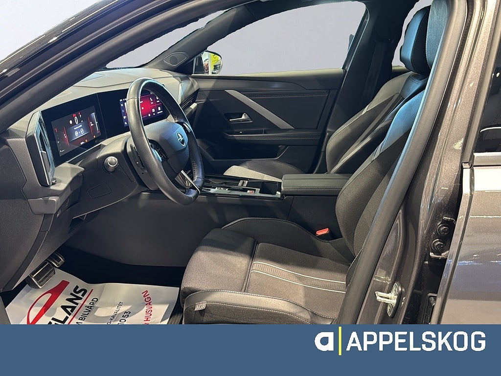 Opel Astra ST GS P130 Automat |RÄNTA 3,99%|V-HJUL INGÅR| thumbnail