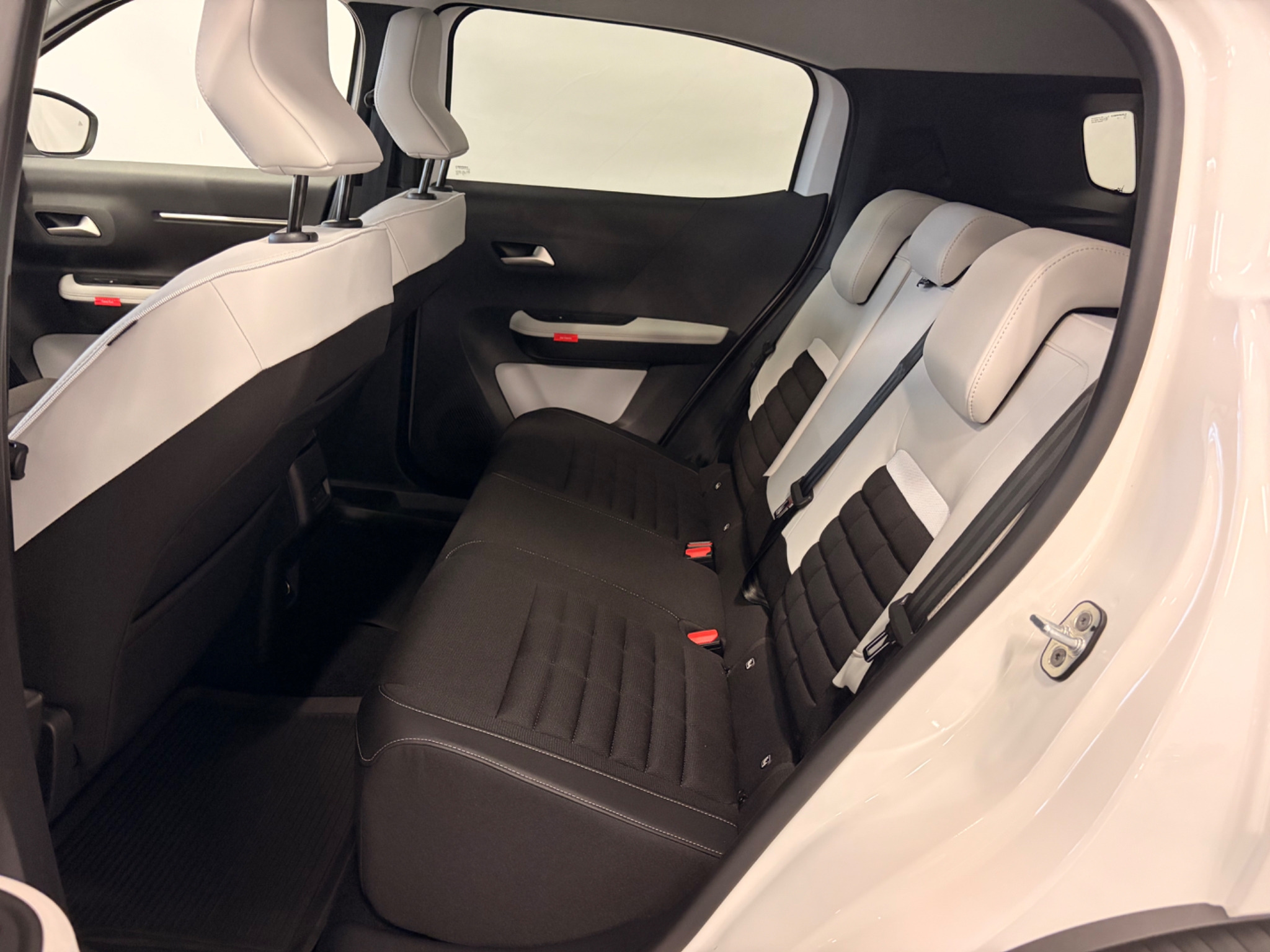 Citroen E-C3 Aircross Max Long Range 2026, bild 6/10