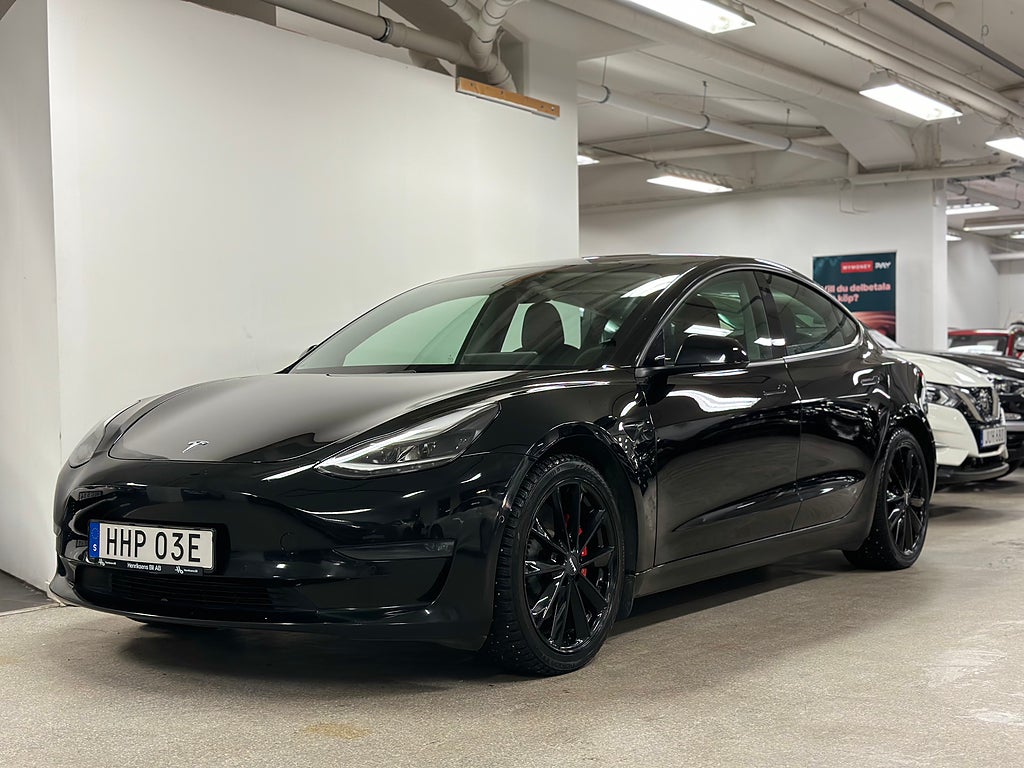 Tesla Model 3 Performance