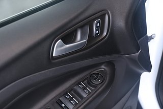 SUV Ford Kuga 12 av 19