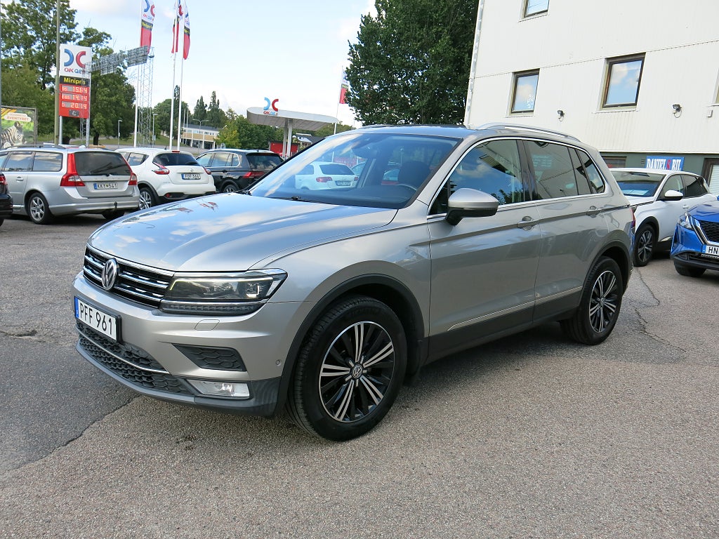 Volkswagen Tiguan 2.0 TDI 190HK 4Motion GT DSG Värmare Drag En ägare 