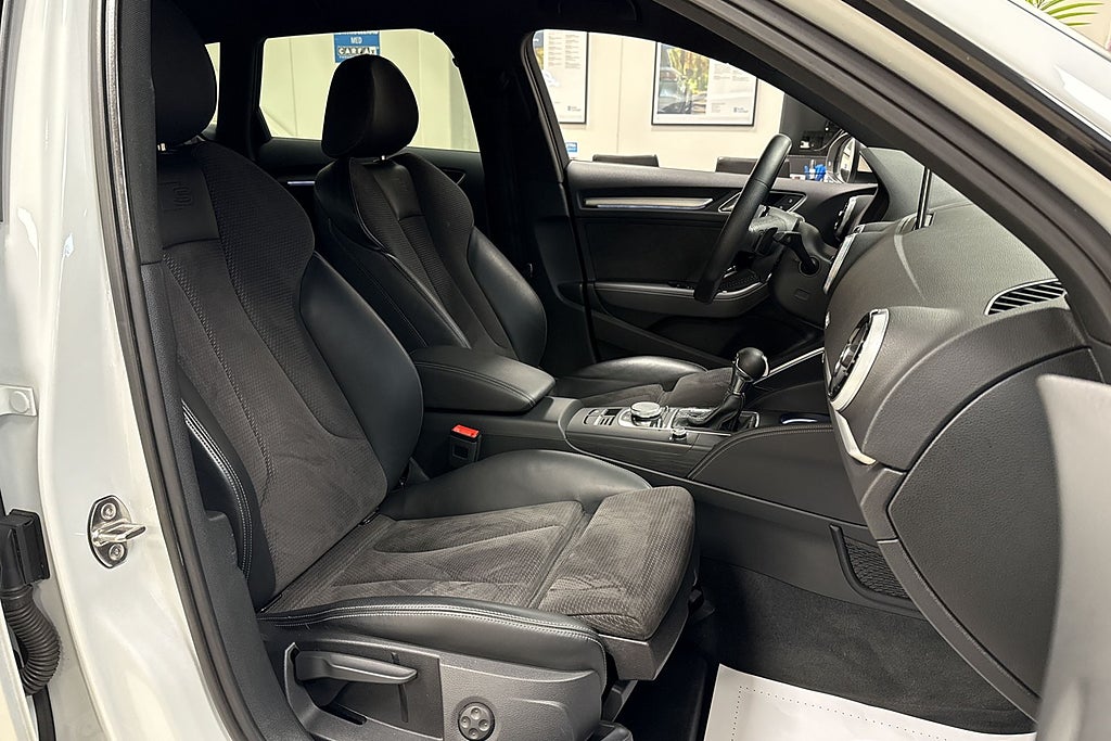 Audi S3 Sportback 2.0 TFSI 310HK Cockpit/Gps/Keyless/B&O