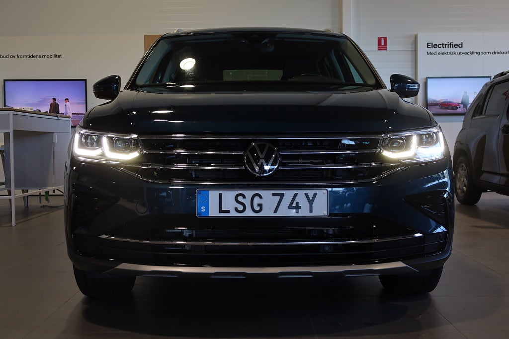 Volkswagen Tiguan eHybrid 1.4 TSI Automat Elegance / Drag / Moms / PHEV 2024