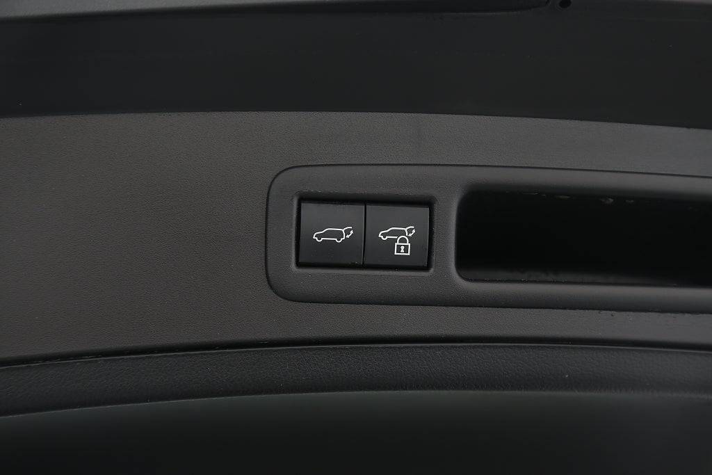 Lexus UX 300h CVT F Sport Design Dragkrok 2024