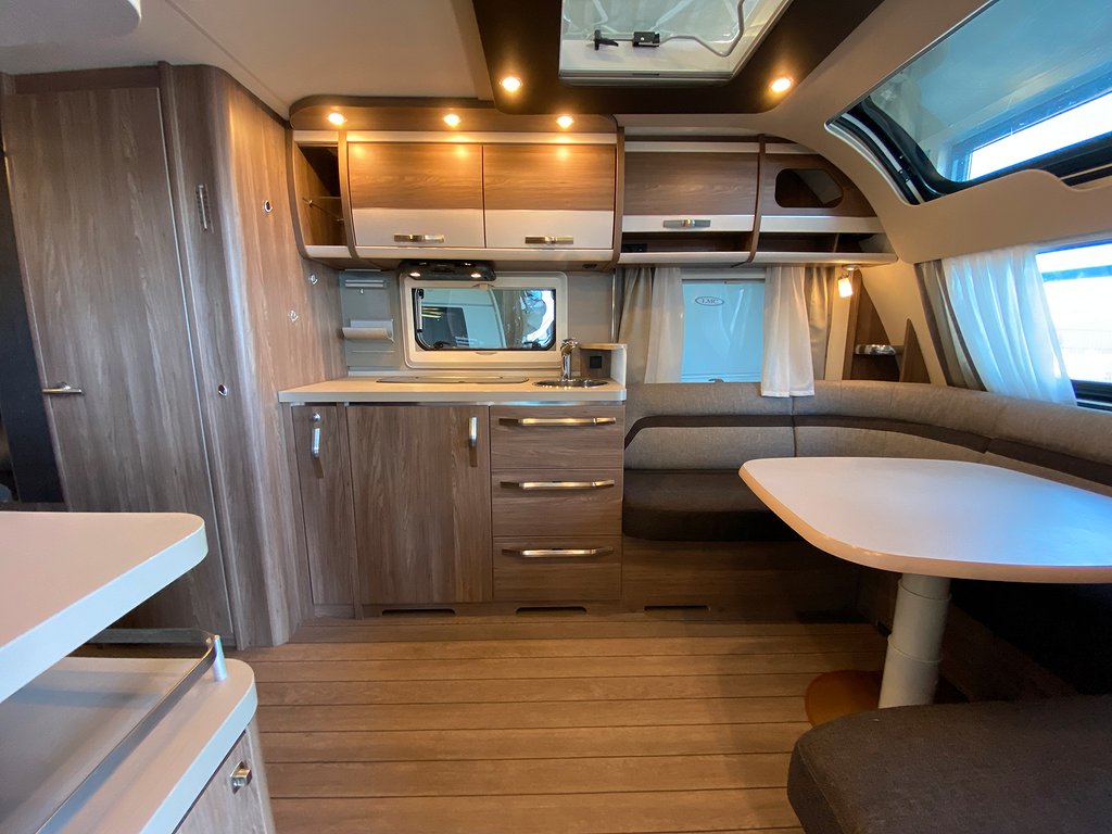 Knaus 590 UE Scandinavian Selection / Alde / Förtält - Knaus