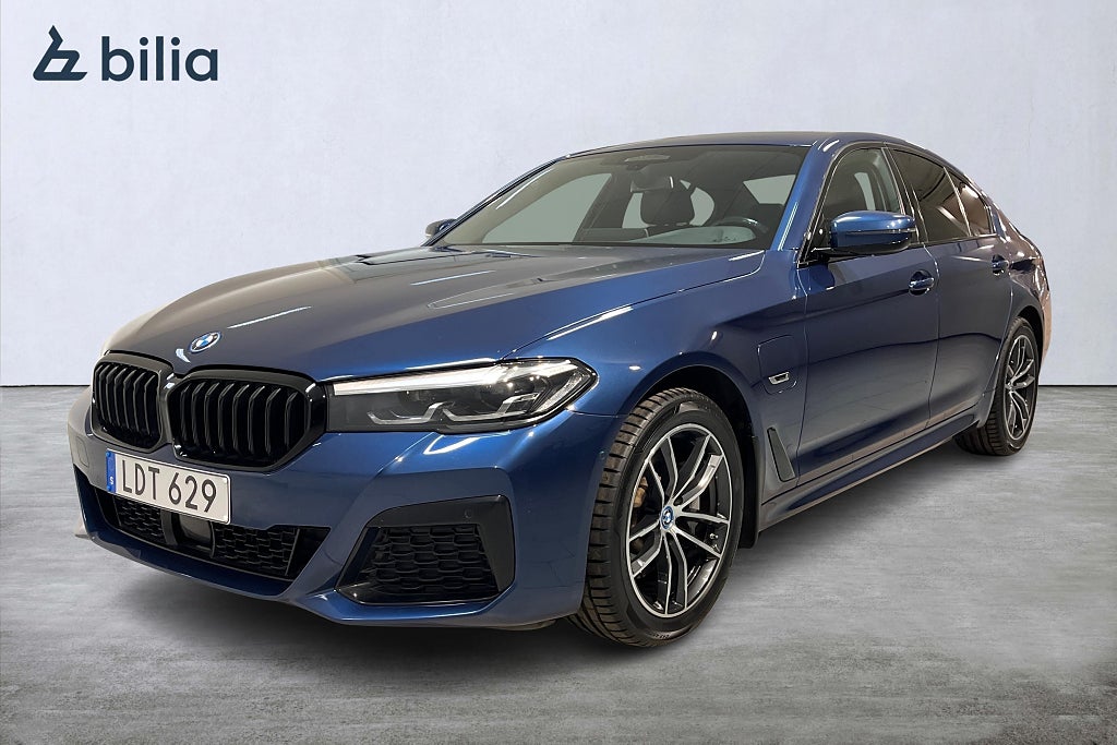 BMW 530e xDrive Sedan M Sport / Drag /Läder /Adaptiv Farthållare