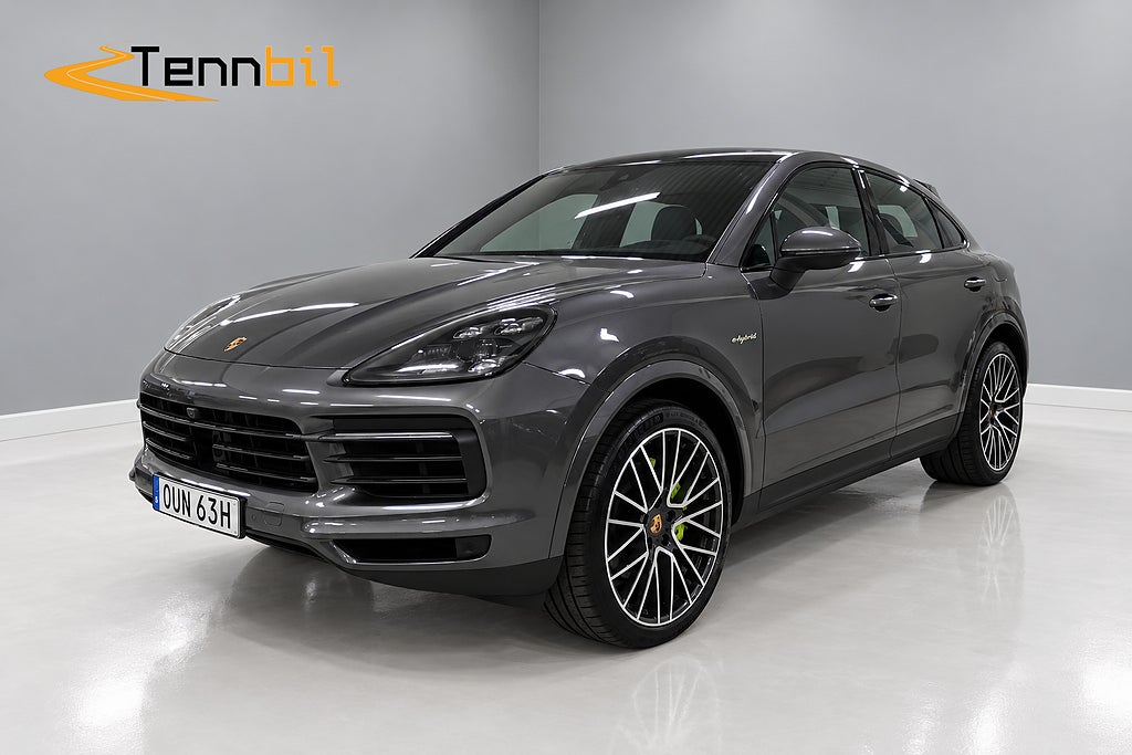 Porsche Cayenne E-Hybrid Coupé BOSE Pano Värmare 18-väg PDLS+ SoftClose