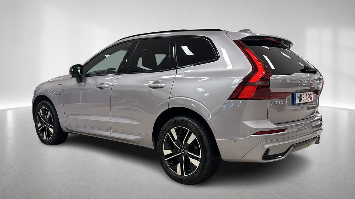 Volvo XC60 T6 Plus Dark Nordic Edition 2026, bild 2/10