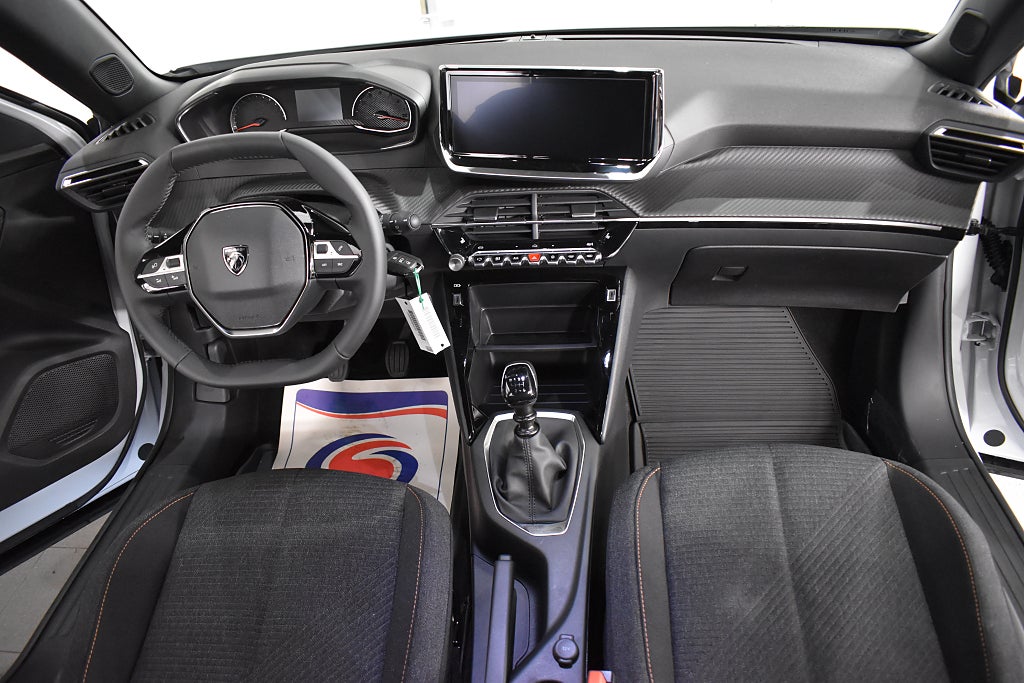 Peugeot 2008 1.2 PureTech 100 Manuell, 100hk, 2025