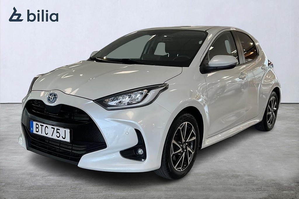 Toyota Yaris 1,5 HYBRID 5D Active Plus P-Sensorer