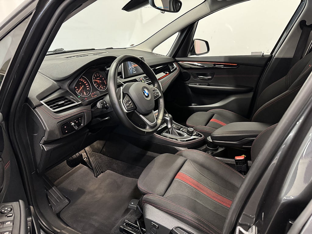 BMW 218i 2017 - miniatyr 4
