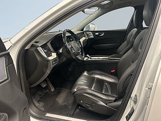 Volvo XC60 RechargeT6 AWD Drag/Kamera/Bowers&Wilkins/Skinn/S&Vdäck – bild 7