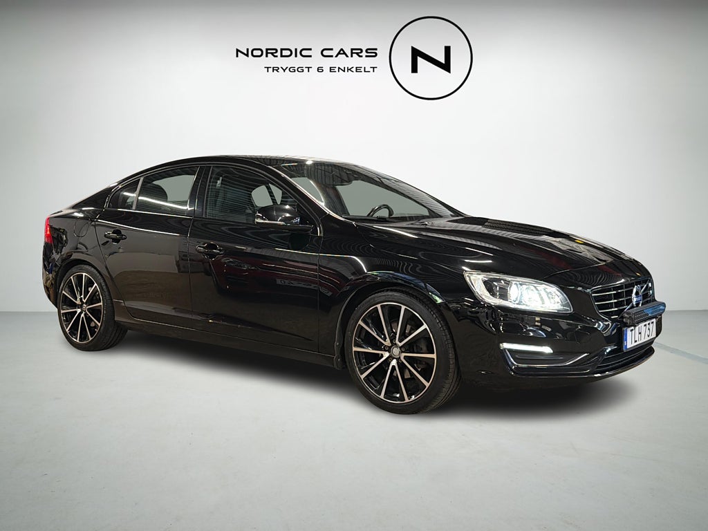 Volvo S60 T3 Momentum 152 HK Drag Rattvärme Skinn 19"