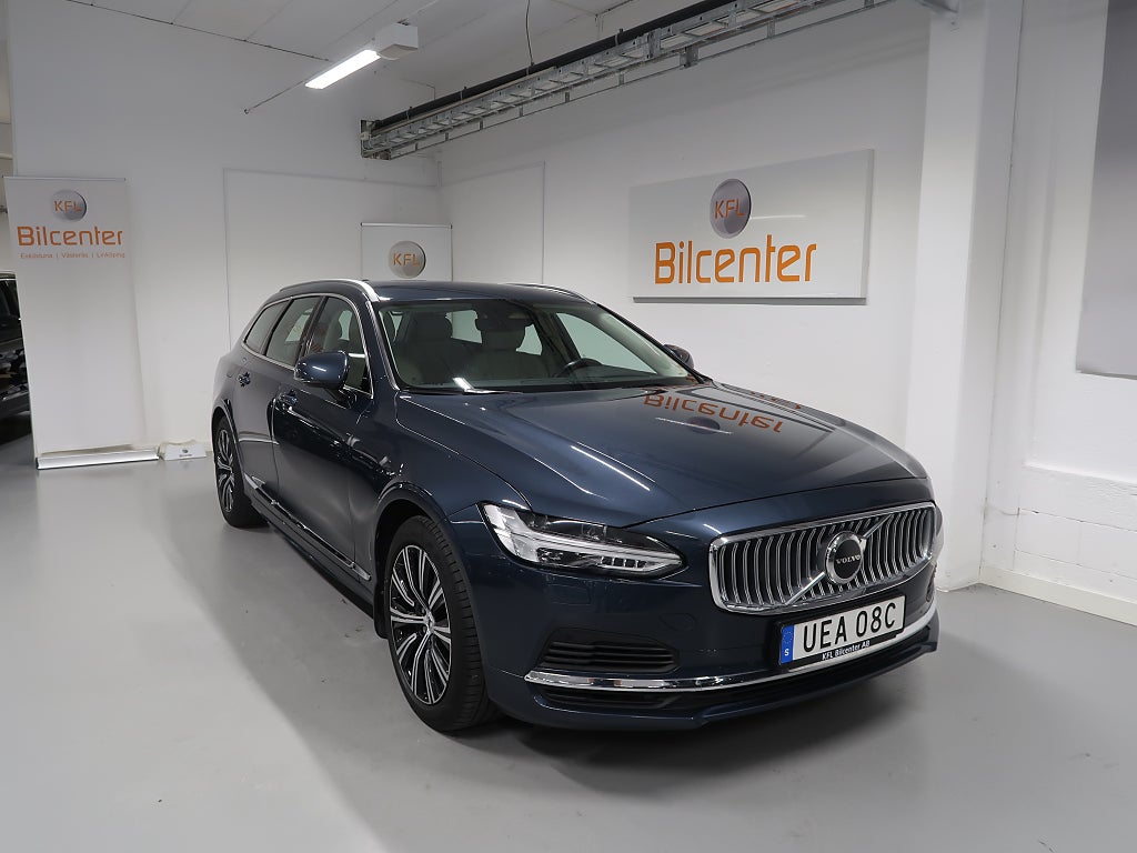 Volvo V90 Recharge T6 AWD *Long Range* V-Däck ingår Skinn-Kamera-