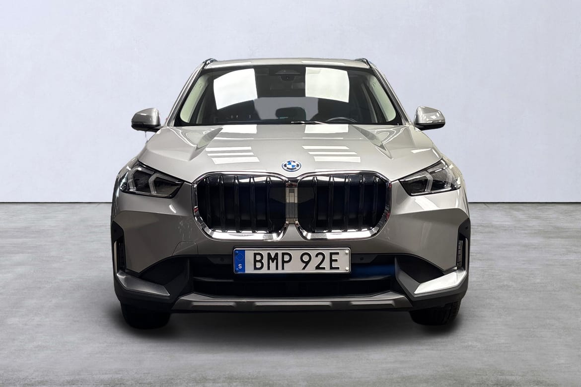 BMW X1 xDrive25e 2023, bild 7/53