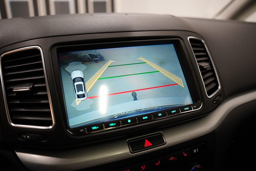 Volkswagen Sharan 2.0 TDI 4Motion150hk Base 7-sits Pano D-värm Drag B-kam