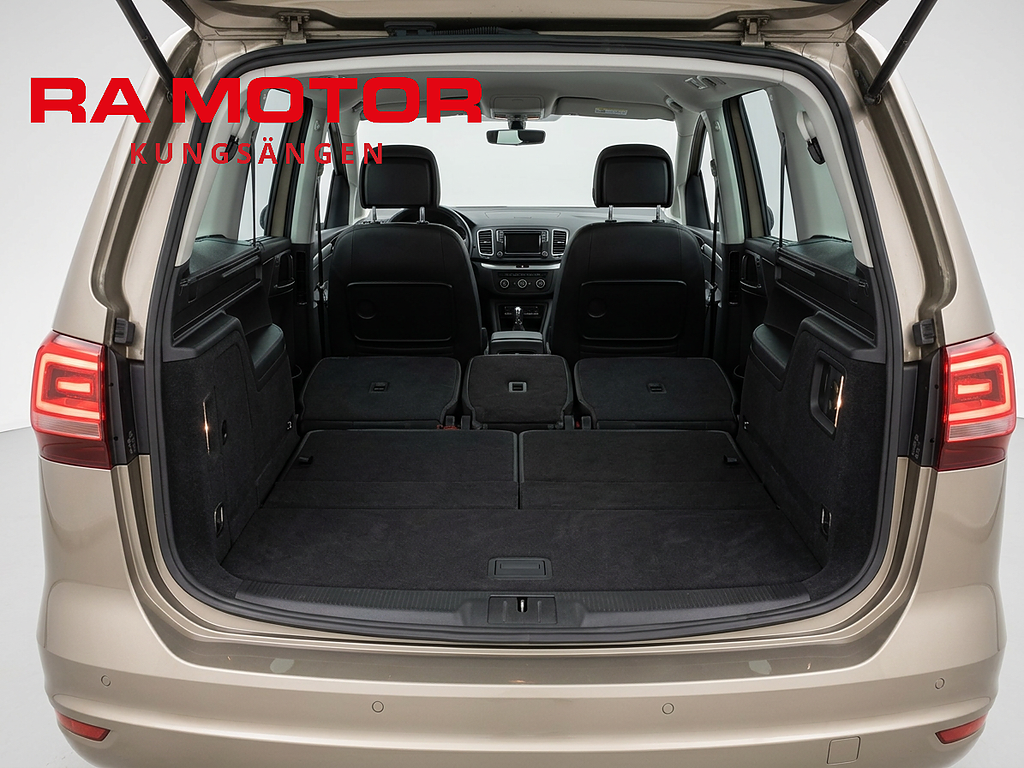 Volkswagen Sharan 2.0 TDI 150hk 4Motion 6-sits | Drag | Pano | Kamera | 2016