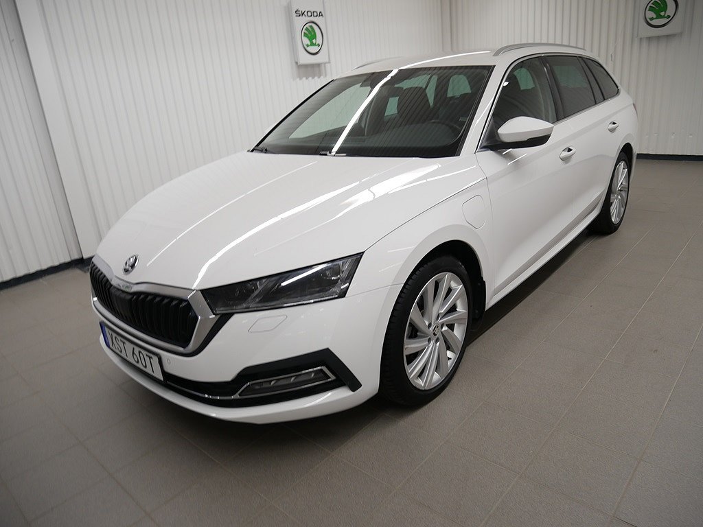 Skoda Octavia Combi STYLE 1,4 TSI Plugg in Hybrid