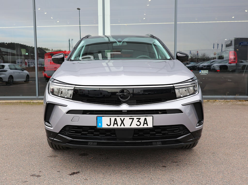 Opel Grandland Turbo 130hk Bensin Automat GS Line Kamera GPS