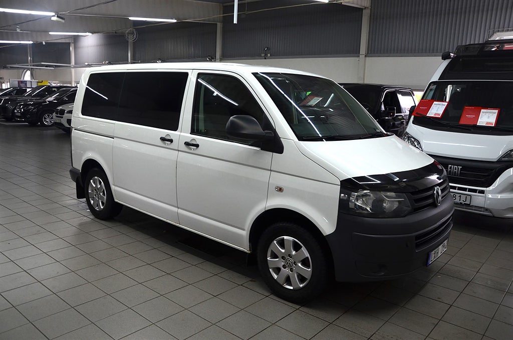 Volkswagen Shuttle Kombi T28 2.0 CNG (115hk) 8-Sits