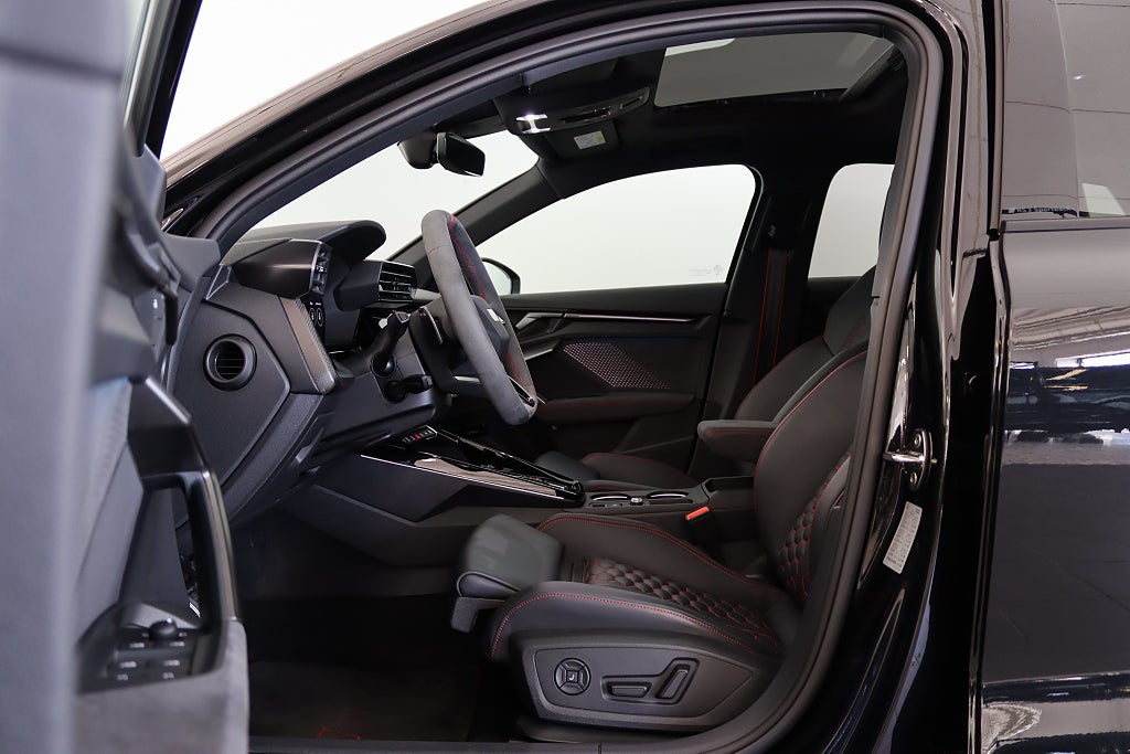 Audi RS3 Sportback RS-design Pano HuD Sonos Massage 400HK