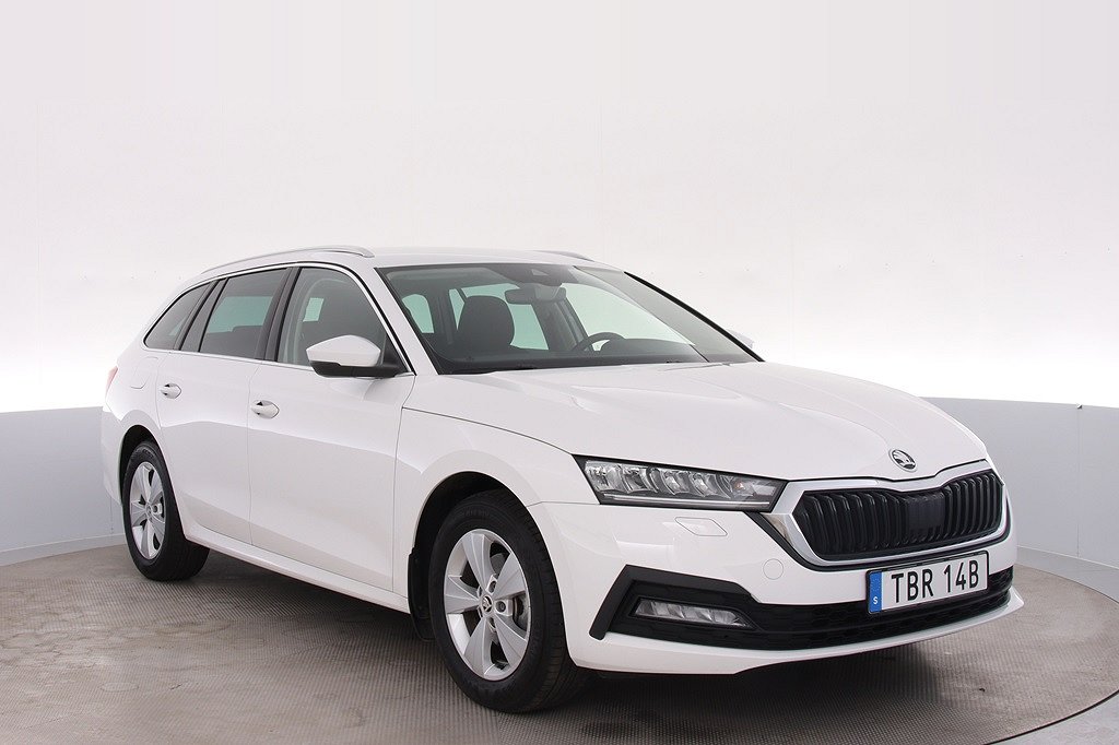 Skoda Octavia eTSI 110Hk DSG Dragkrok Värmare